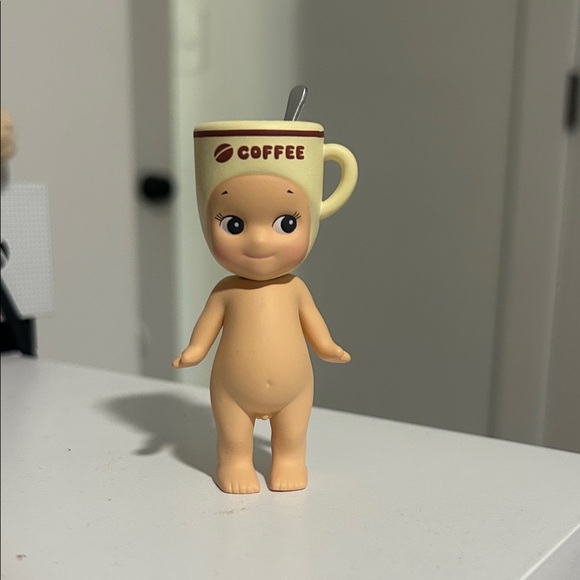 Authentic snack series coffee sonny angel - Picture 1 of 3